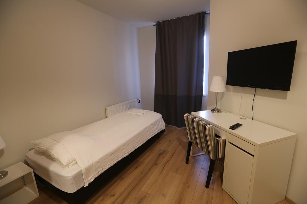 100 Iceland Hotel Рейк'явік Номер фото